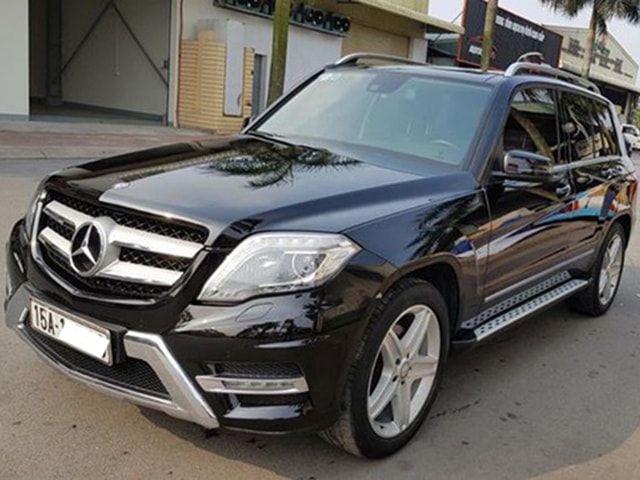 SUV hạng sang Mercedes-Benz GLK250 sau 3 năm sử dụng rao bán giá 1,38 tỷ đồng