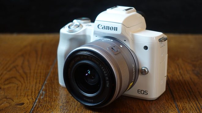 Canon trình làng máy ảnh mirrorless EOS M50 và bộ đôi DSLR giá rẻ