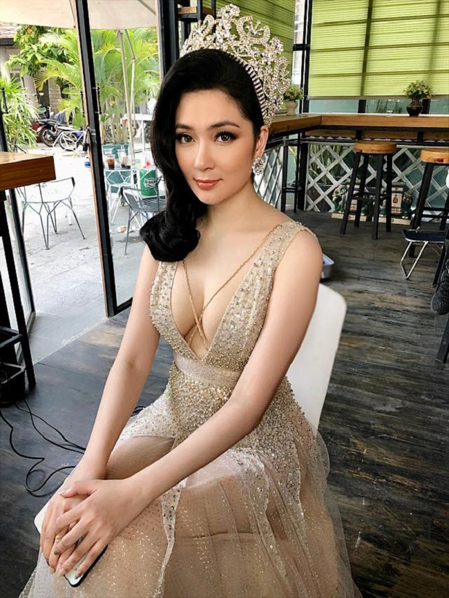 nhan sac say long nguoi cua nguyen thi huyen va 3 mc hoa hau hinh anh 1