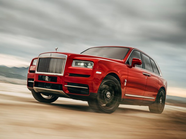 SUV siêu sang Rolls-Royce Cullinan chốt giá từ 41,277 tỷ đồng tại Việt Nam