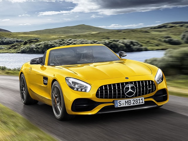 Mercedes-AMG GT S Roadster: Khi bạn muốn một chiếc mui trần trên 500 mã lực