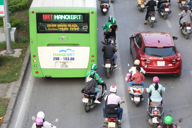 anh: muon kieu vi pham luat giao thong cua tai xe grabbike hinh anh 10