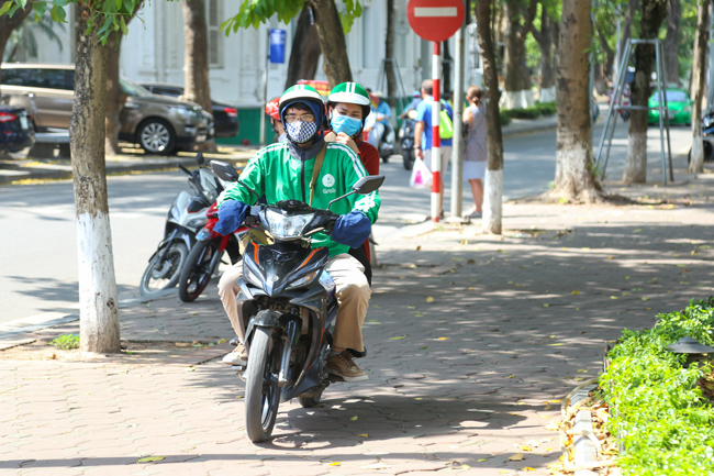 anh: muon kieu vi pham luat giao thong cua tai xe grabbike hinh anh 6