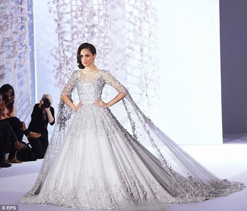 10 bộ váy cưới có sức ảnh hưởng lớn trong lịch sử thời trang | Vietnam+  (VietnamPlus)