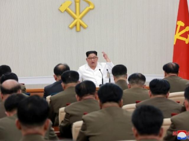 Động thái bất ngờ của Kim Jong-un trước ngày gặp Trump