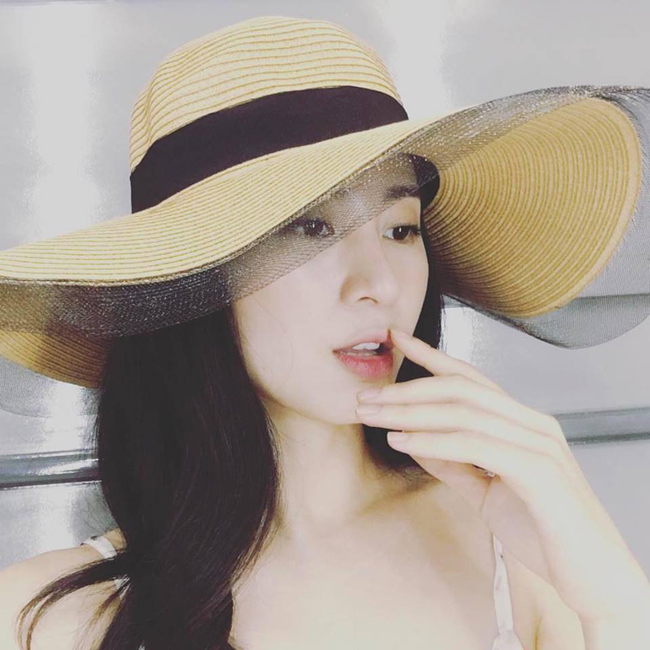 ngoc anh miss teen goi cam muon phan sau 12 nam dang quang hinh anh 12