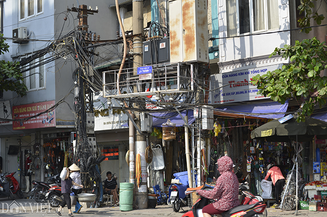 anh: muu sinh canh nhung tram bien ap 