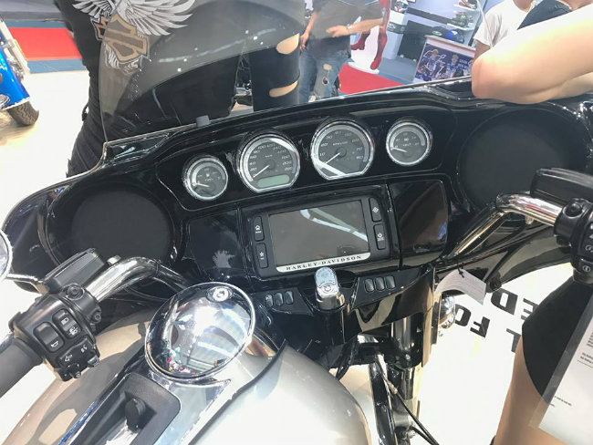 chiem nguong sieu moto dat nhat cua harley davidson tai autoexpo 2018 hinh anh 16