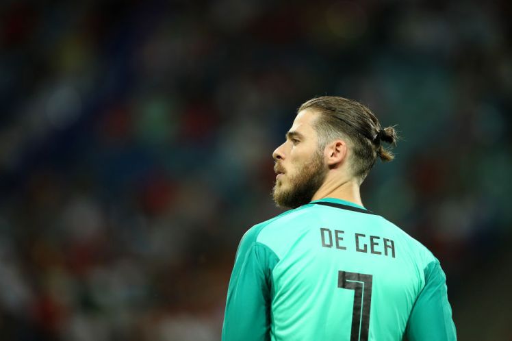 David de Gea không chỉ nổi tiếng với kĩ năng bắt bóng xuất sắc mà còn với cuộc sống tình cảm của anh với bạn gái. Nếu bạn quan tâm đến những tin tức mới nhất về De Gea và CR7 hay chỉ đơn giản là muốn xem những ảnh nóng của họ thì hình ảnh liên quan đến tình cảm của hai ngôi sao này sẽ đáp ứng tất cả nhu cầu của bạn.