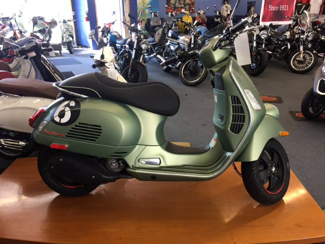 Xe ga Vespa Sei Giorni về Việt Nam, giá suýt 200 triệu đồng