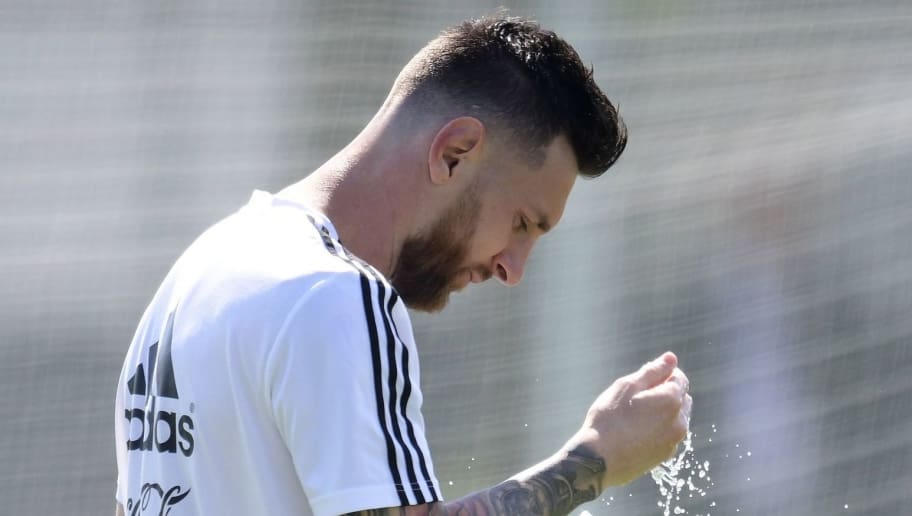 Kiểu tóc Messi: Từ thư sinh thành "tay chơi" số 1