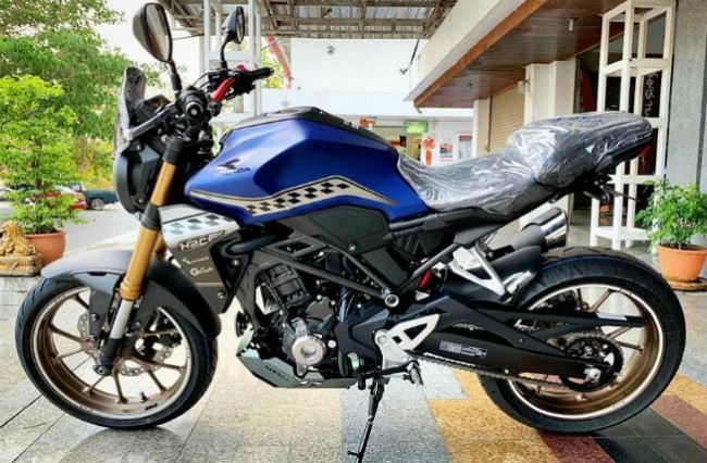 qua dep 2019 honda cb300r navy street racer gia 118 trieu dong hinh anh 15