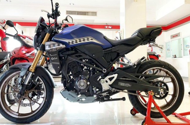 qua dep 2019 honda cb300r navy street racer gia 118 trieu dong hinh anh 18