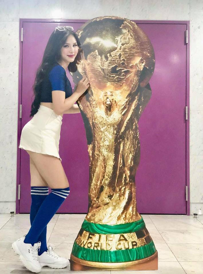 tram anh va dan hot girl world cup cuc nong bong gio ra sao? hinh anh 11