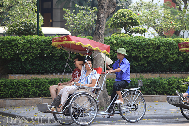 anh: nguoi ha noi vat va trong nang nong dot ngot gan 40 do c hinh anh 7