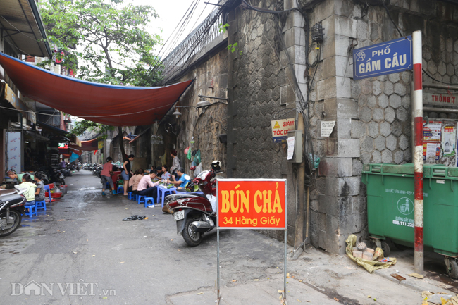 anh: ha noi duc thong vom cau da mo rong khong gian van hoa pho co hinh anh 1