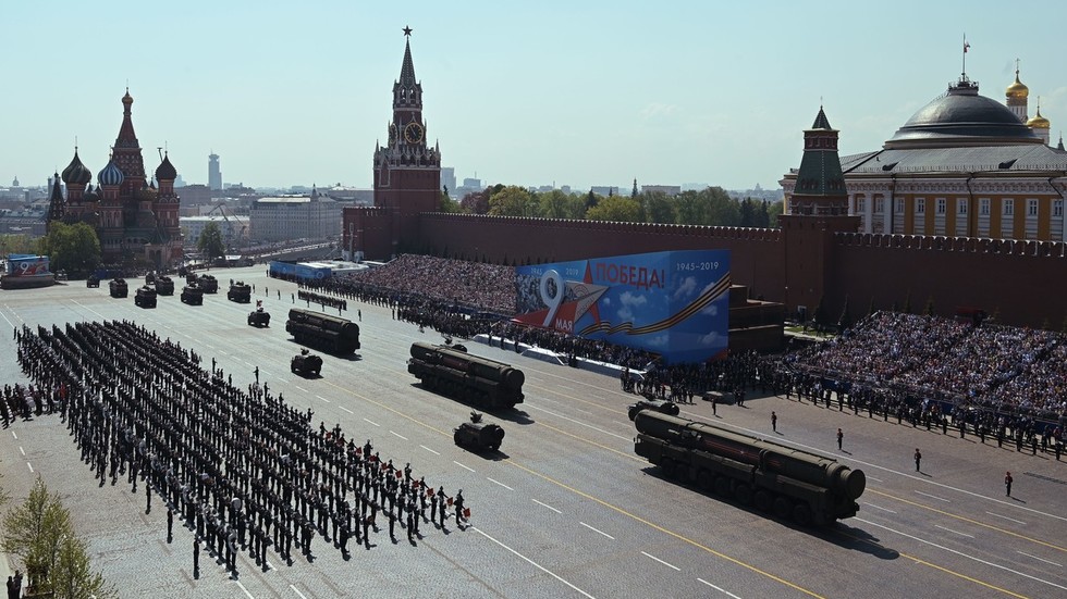 Lễ diễu binh đang diễn ra tại Quảng trường Đỏ, thủ đô Moscow, Nga ngày 9.5.2019