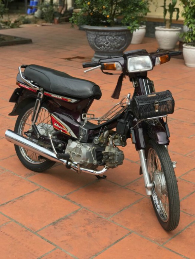 Honda Dream 125 sắp được bán chính hãng tại Việt Nam? - Vietnam.vn