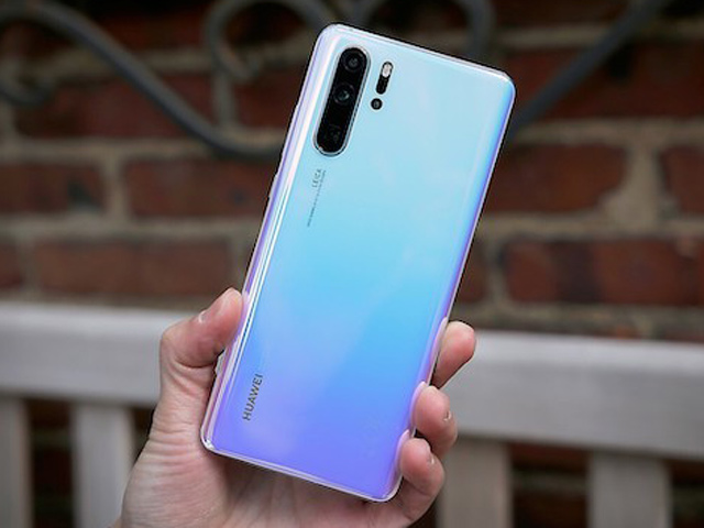 Huawei P30 Pro bị thương lái ”ép giá”: Mua gần 27 triệu, bán lại được 3 triệu