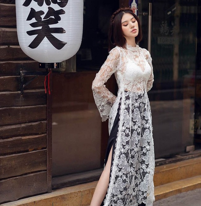 mac ao dai khoe noi y: tang thanh ha, tran tieu vy gay tranh cai nhat? hinh anh 15