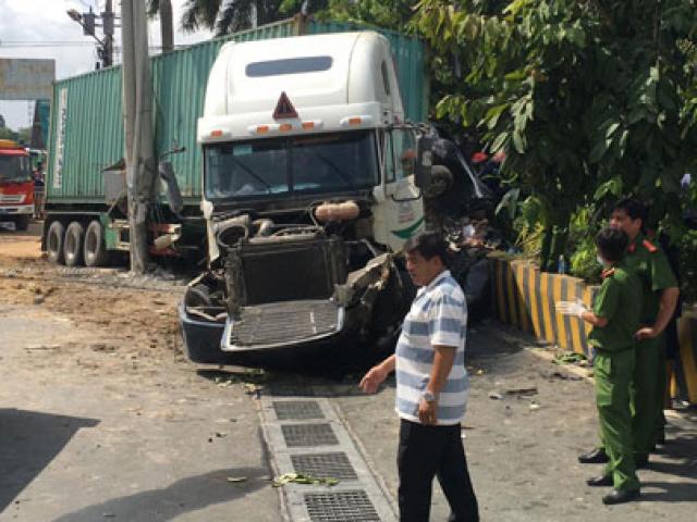 Xe container chạy tốc độ bao nhiêu khi gây tai nạn khiến 5 người chết ở Tây Ninh?