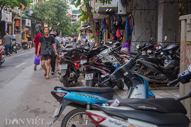 anh: pho co ha noi - noi via he khong danh cho nguoi di bo hinh anh 7