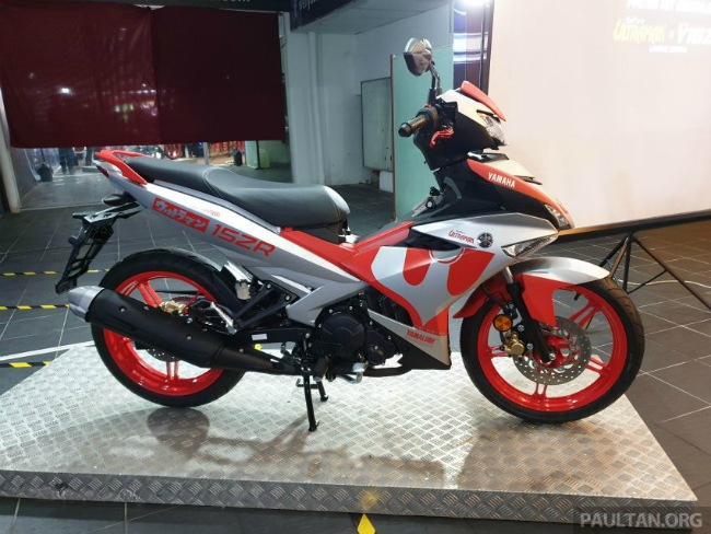 muc so thi 2019 yamaha exciter ultraman uy luc sieu nhan khien fan hao huc hinh anh 15