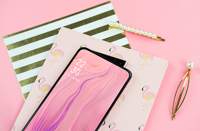 ngam oppo reno phien ban mau hong ngoc trai dep ma mi hinh anh 2