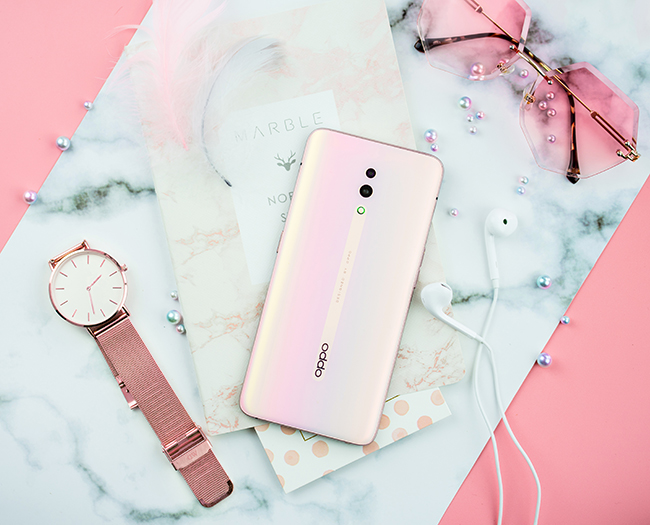 ngam oppo reno phien ban mau hong ngoc trai dep ma mi hinh anh 18