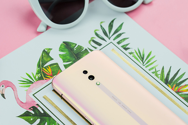 ngam oppo reno phien ban mau hong ngoc trai dep ma mi hinh anh 20