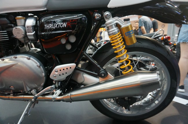 xuyt xoa ngam “bach ma” triumph thruxton r gia hon nua ty dong hinh anh 7