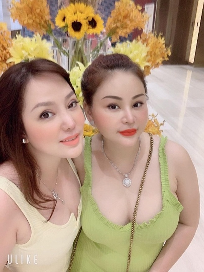 'nu danh hai u50 khien hoai linh doi cuoi' ngay cang sexy, khac la hinh anh 6