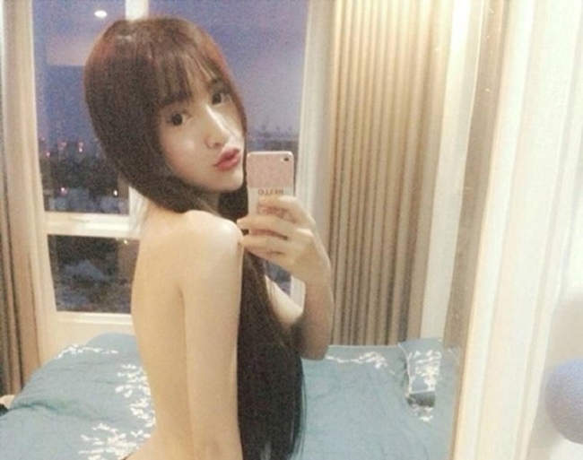 phi huyen trang - ngan 98 - ky duyen khoe anh nguc tran: ai bao hon? hinh anh 10