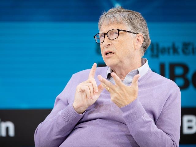 Tỷ phú Bill Gates nêu ”cách duy nhất” để Mỹ đánh bại Covid-19