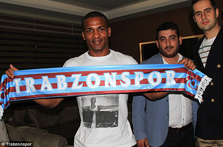 Malouda chọn Trabzonspor làm nơi cứu vãn sự nghiệp