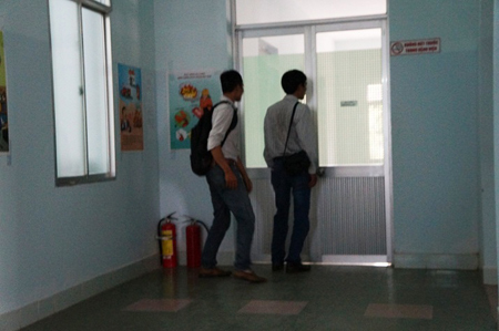 Phóng viên bị “cấm cửa” không tiếp xúc được với Đoàn của Bệnh viện Đa khoa Quảng Nam.