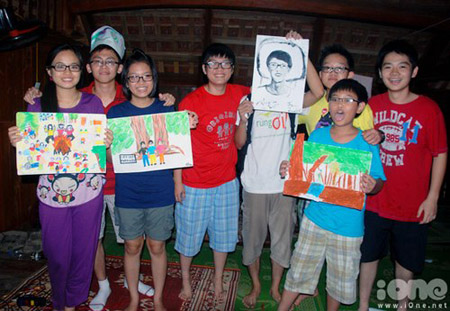 Các bạn trẻ tham gia Dự án “Rừng ơi!” 2013. 