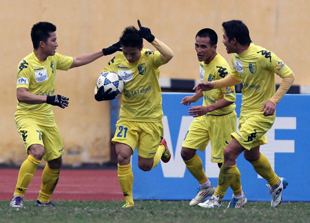 Hà Nội T&T vô địch V.League 2013 sớm 1 vòng đấu