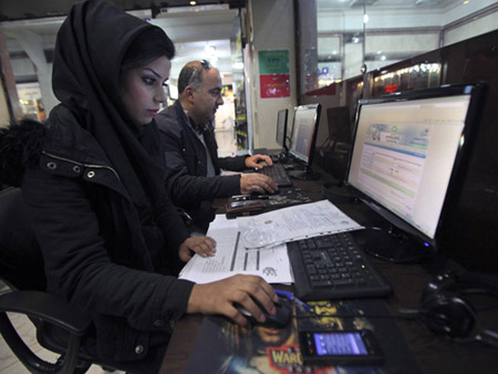 Người dân Iran hy vọng các quy định về Internet sẽ được giảm nhẹ. 