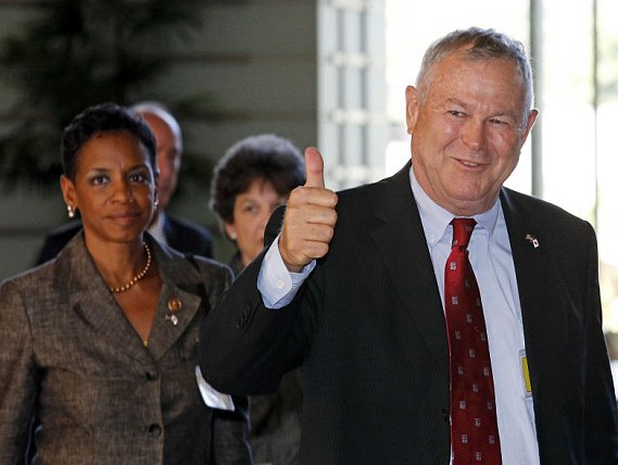 Nghị sĩ Dana Rohrabacher của Đảng Cộng hòa tại bang California