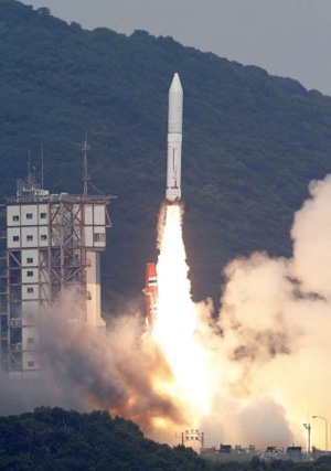  Tên lửa Epsilon của Nhật Bản được phóng đầu giờ chiều nay. (Ảnh: kyodonews)