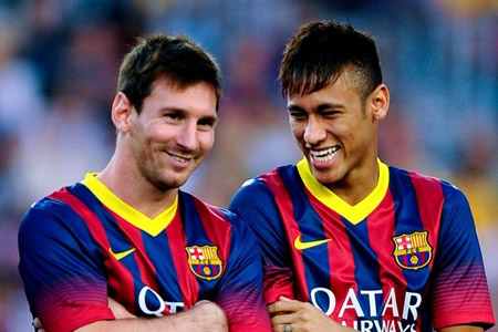 Messi (trái)  và Neymar sẽ kết hợp với nhau hoàn hảo để đưa Barca lên một đẳng cấp mới.