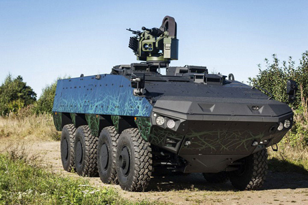 Mẫu xe bọc thép Patria AMV được giới thiệu tại DSEL 2013