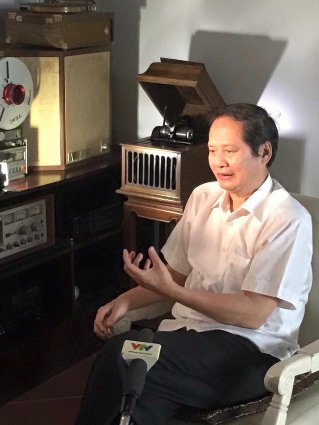 Nhạc sỹ An Thuyên trong một lần trả lời phỏng vấn của VTV về nhạc Trịnh.