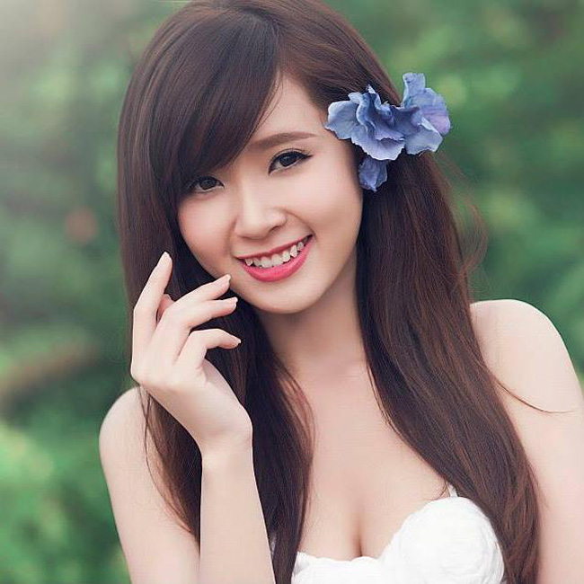 midu ngay cang goi cam khi sap len xe hoa hinh anh 2