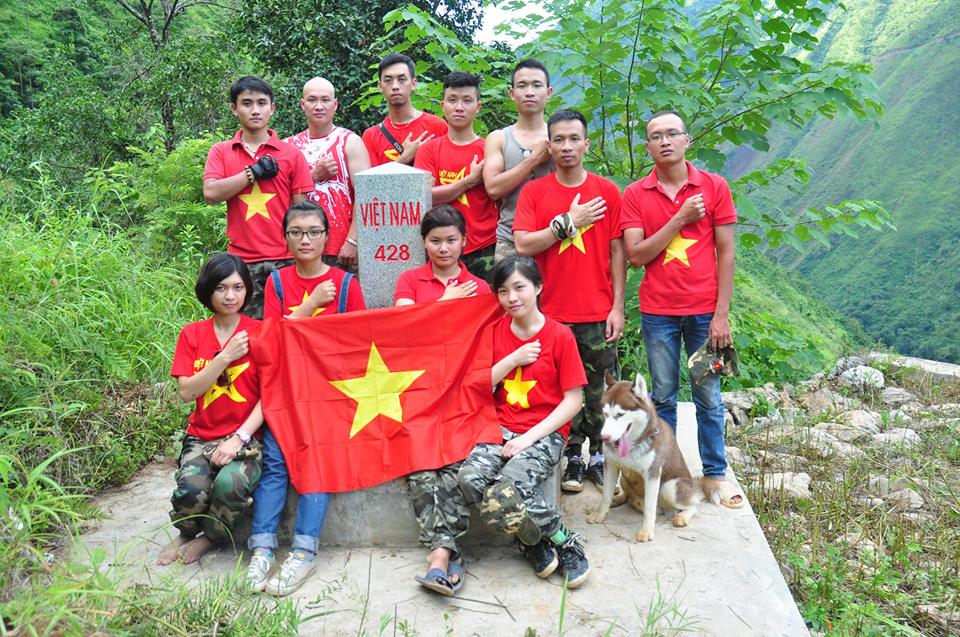 Chào mừng Quốc khánh 2.9! Đây là dịp để cả nước tự hào về quá trình phát triển và đóng góp của Việt Nam cho cộng đồng quốc tế. Hãy tham gia các hoạt động kỷ niệm và cùng nhau vẽ lên bức tranh tươi đẹp của đất nước ta!