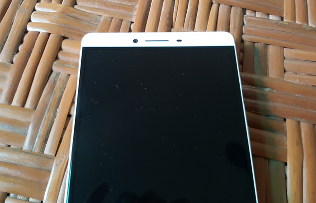 can canh oppo r7 plus moi len ke hinh anh 2