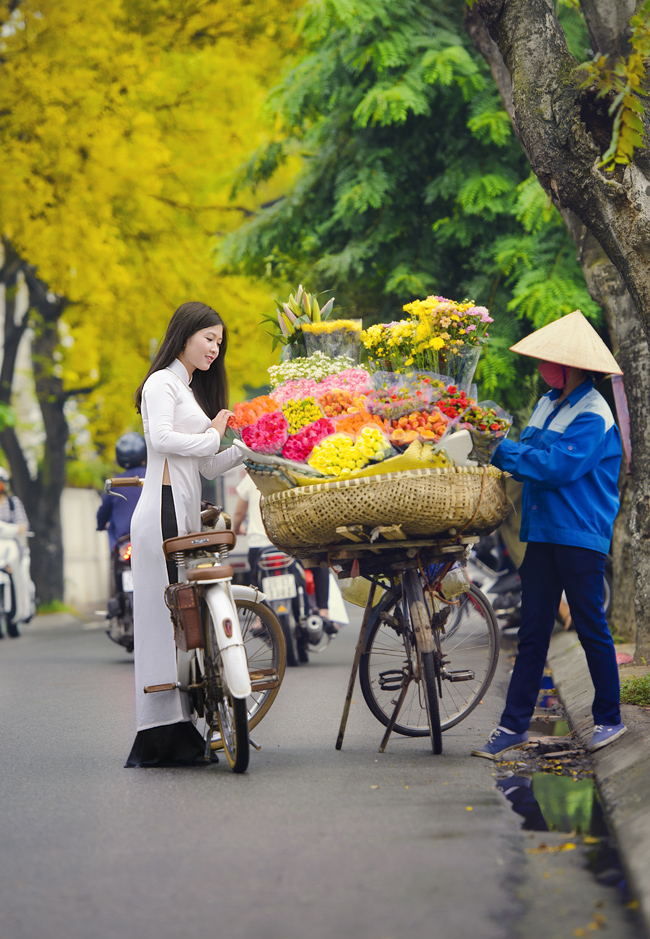 thieu nu diu dang giua khoanh khac ha noi sang thu hinh anh 11