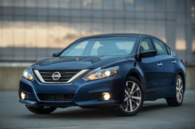 nissan altima 2016: thiet ke sac net, an xang it hinh anh 1