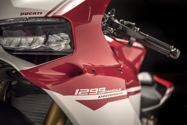 can canh sieu mo to ducati 1299 panigale s anniversario hinh anh 9